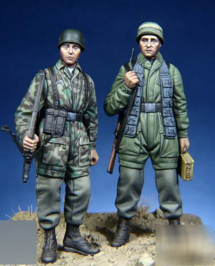 

1/35 Resin Kits WWII German Soldiers 2pcs/set