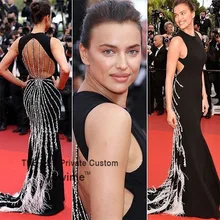 Vestidos De Noche 2017 Reizvolle Schwarze Formale Kleid Feder Perlen Backless Lange Abendkleider New Mermaid Roter Teppich-berühmtheit Kleid