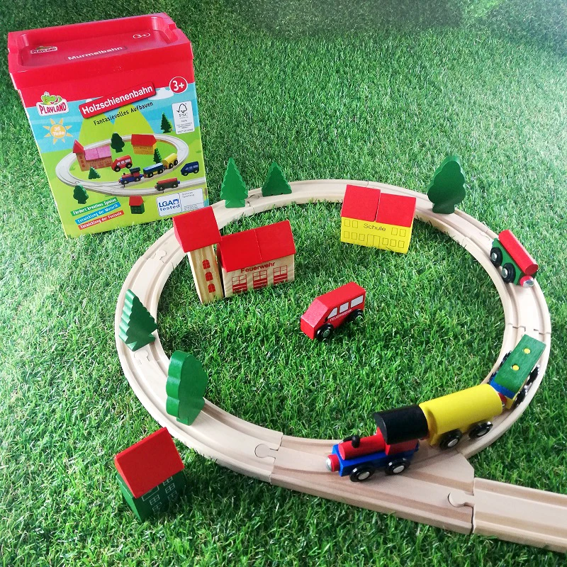 Деревянный поезд вагон набор Магнитные деревянные поезд + Сцена трек набор детский Собранный игрушечный автомобиль совместим с Brio трек