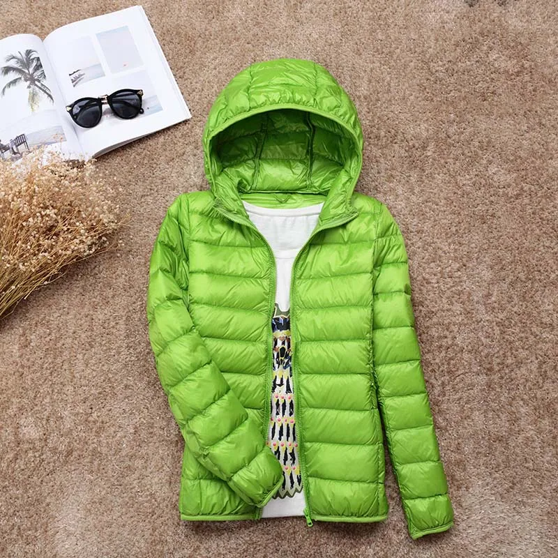 Зимний теплый ультра легкий 90% белый утиный пух, женский пуховик с сумкой, женские тонкие осенние куртки с капюшоном, Брендовое пальто - Цвет: Green
