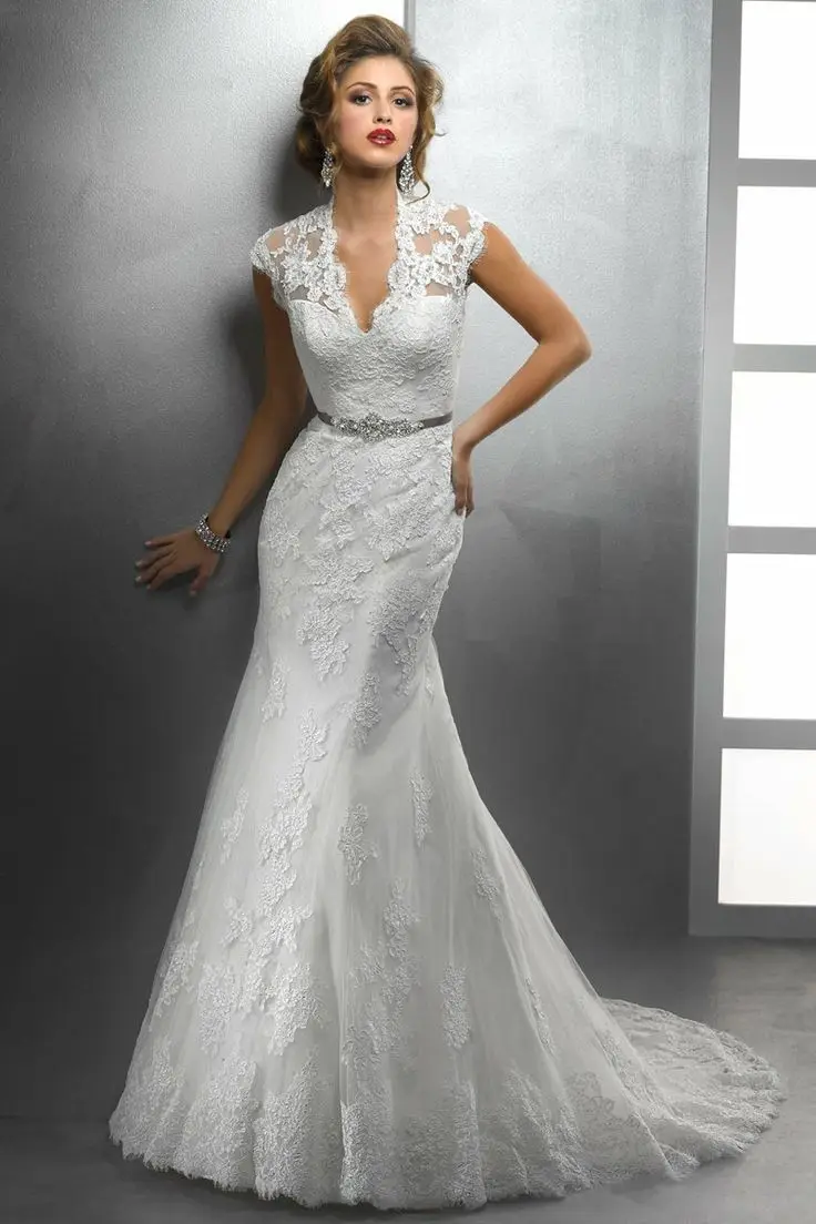 2016 Romantic Style V-neck Rhinestone Sashes Lace Covered Back White Mermaid Wedding Dress Fall Winter Gowns zy1159