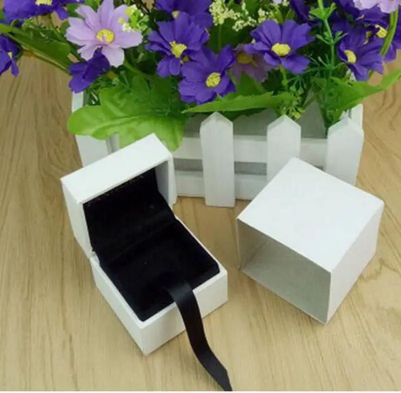 

10pcs/lot Low Price White Color Fashion Jewelry Gift Box for Beads PK2