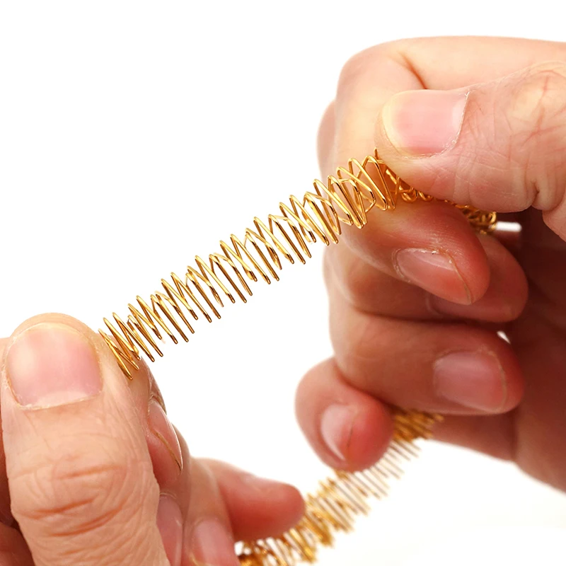 Рисунок 4 - Браслет для иглоукалывания на запястье