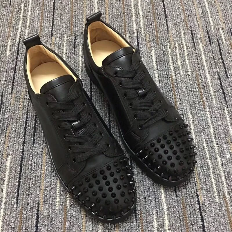 

Low Cut cl andgz Black Leather Lace up Rivets Front Lace up Red bottom For Men Flat Sport Shoes Sneakers Loafers Footwear