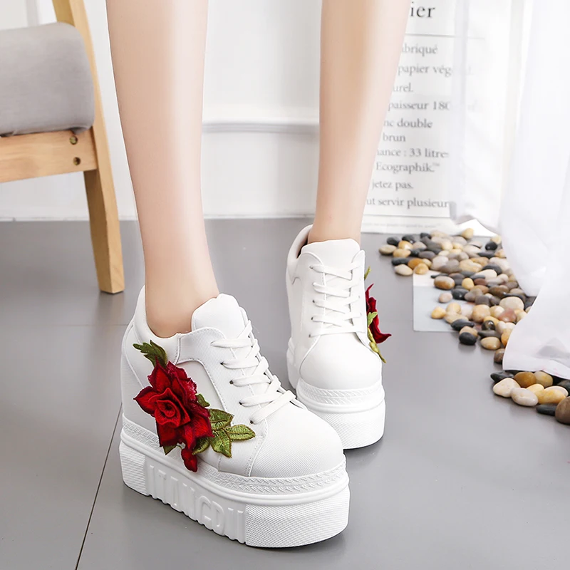

2018 New Women Vulcanize Shoes Vintage Lace Up High Heel Wedge Platform Women Shoes Leisure Girls Woman Footwear Black White