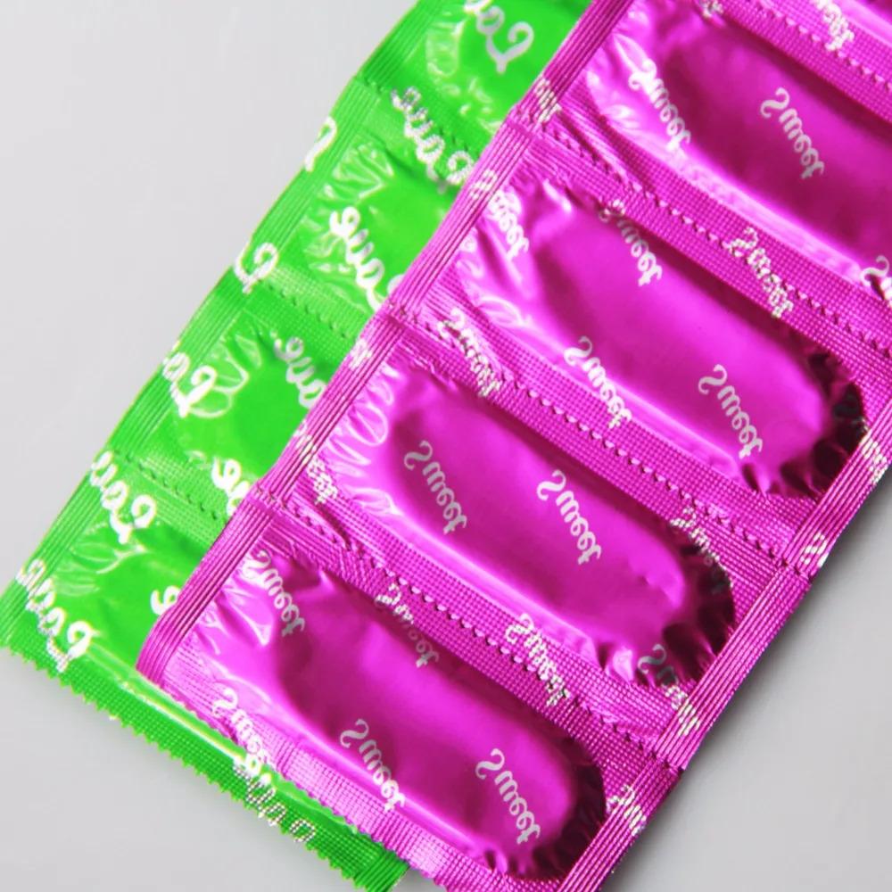 foto-seks-i-prezik-porno-v-nagluyu-otodral-teshu