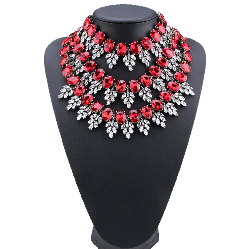 Girlgo Fashion Layers Crystal Chocker Necklace Women Bridal Charm Big Statement Rhinestone Pendant Necklace Jewelry Bijoux