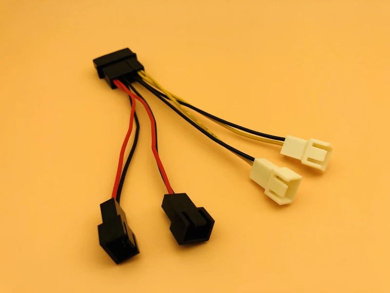 Переходник molex->4pin cpu. Разъём molex 4 pin. Разветвитель molex 4 molex. Разъём питания 4 pin molex. 3 pin вентилятор в 4 pin разъем.