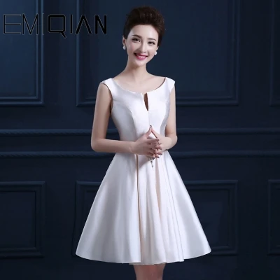 Sexy Lace Up Closure Satin Graduation Party Gowns Short Prom Dresses