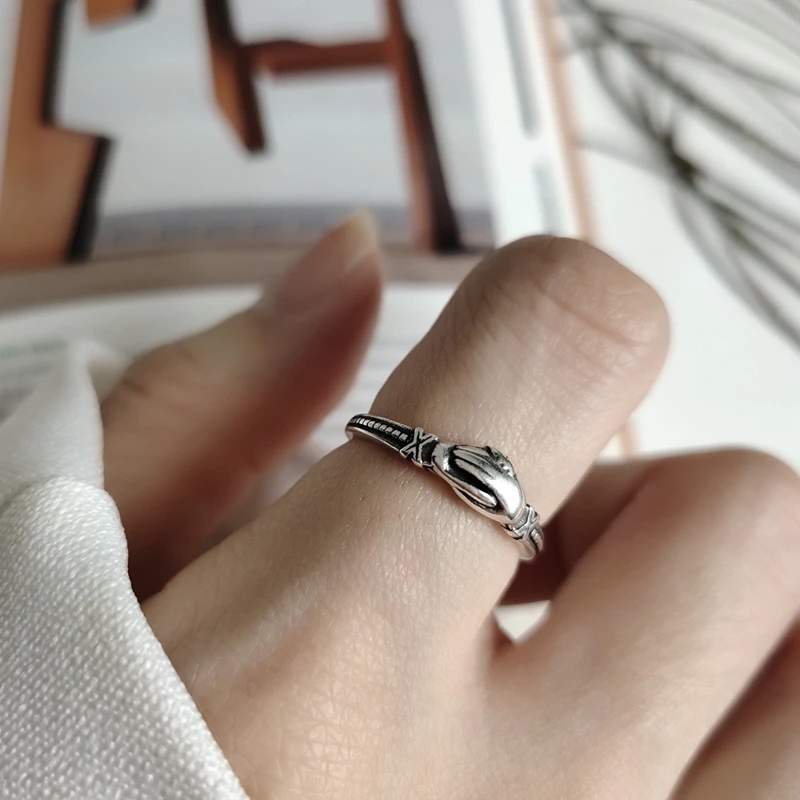 

LouLeur warm holding hands rings 925 sterling silver vintage creative slim simple wild open rings for women cute jewelry gift