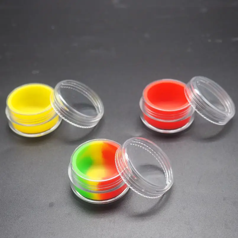 plastic container with silicone inside (7)