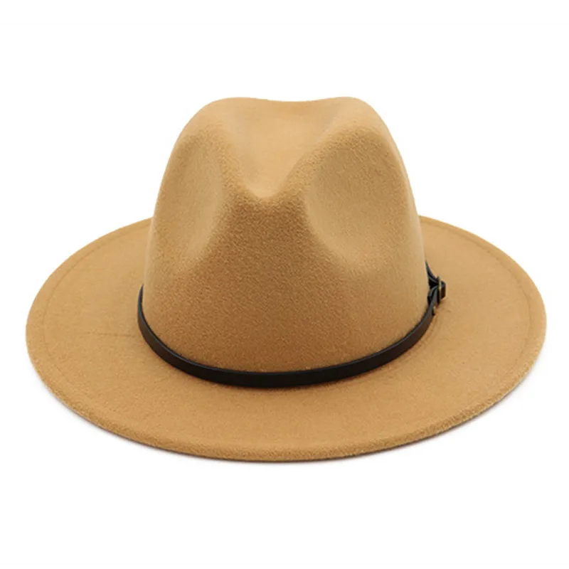 11_fedora hat woman