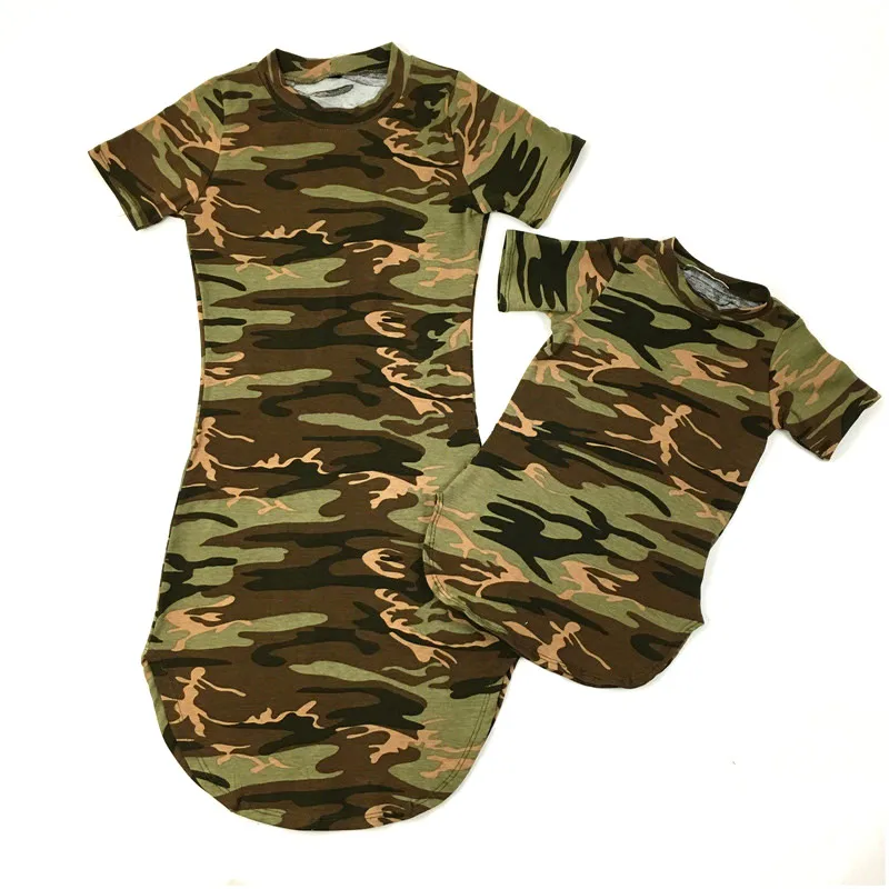 

2019 Summer Mother and Daughter Clothes Camouflage Short Sleeve Women Long T Shirts Kids Girls Dress Family Matching Clothes