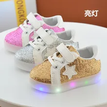 Children’s Shoes Весной 2017 детская Shoes СВЕТОДИОДНОЕ Освещение Световой Белый Sports Shoes, Casual Shoes Мальчик Девочка Золото Военнопленных