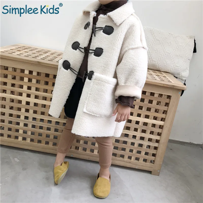 

2018 Winter New Arrival Korean Style Pure Color Fashion Long Style Fur Warm Coat with Horn Buttons for Sweet Baby Girls and Boys