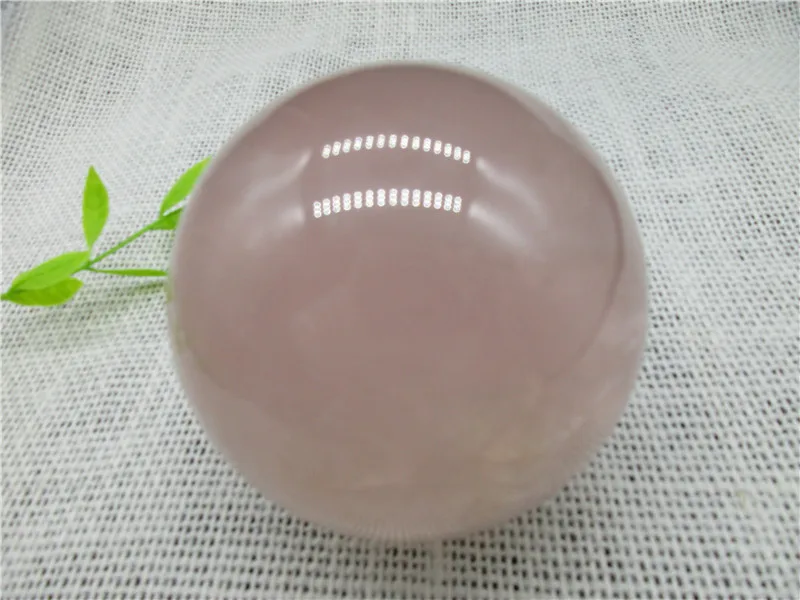 

Natural Stone Natural Pink Rose Quartz Magic Crystal Healing Ball Sphere Chakra Healing Reiki Stone Carving Crafts ball 82MM