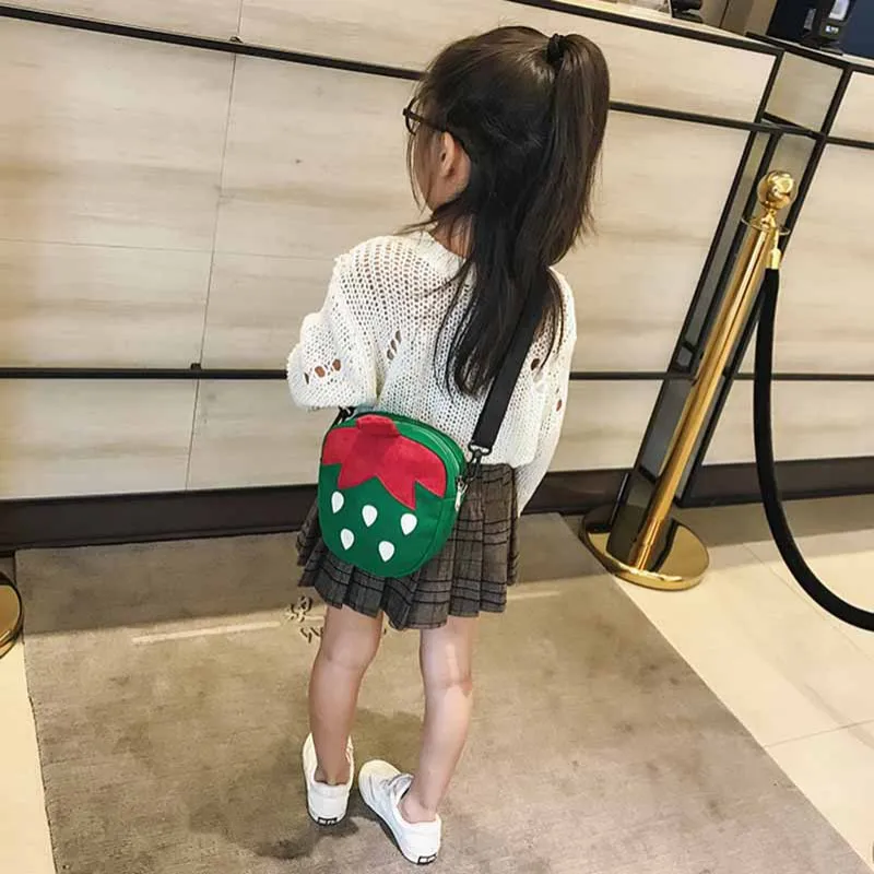 

Kdis Bag Children Strawberry Carrot Design Cross-body Handbag Fashion Girls Kids Shoulder Messenger Bag