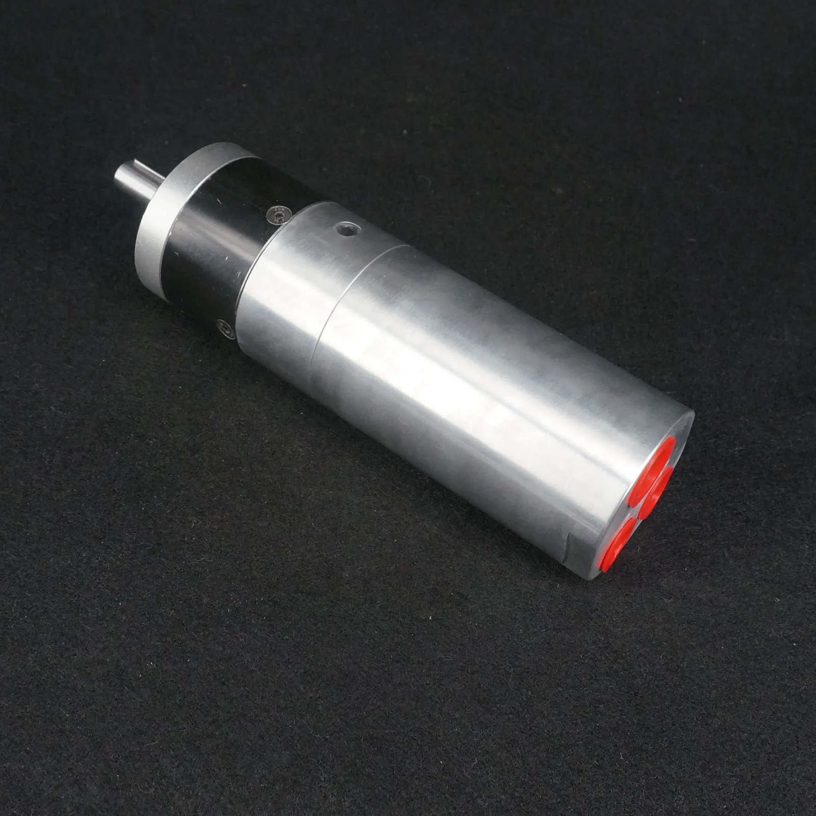 

Reduction Ratio 1:8 Rotary Vane Air Motor 400W Power 855RPM Reversible Rotation Input Tube Hose 8mm