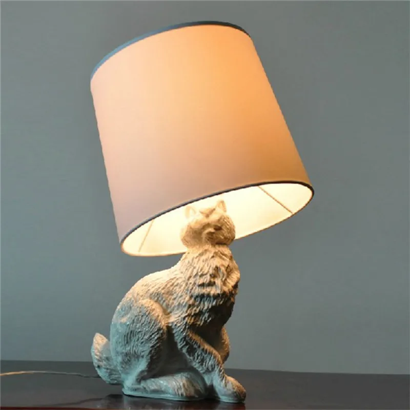 Скандинавский Настольный светильник американский голландский животное настольные лампы для спальни прикроватная лампа Смола настольная лампа в форме кролика осветительные приборы для внутреннего использования