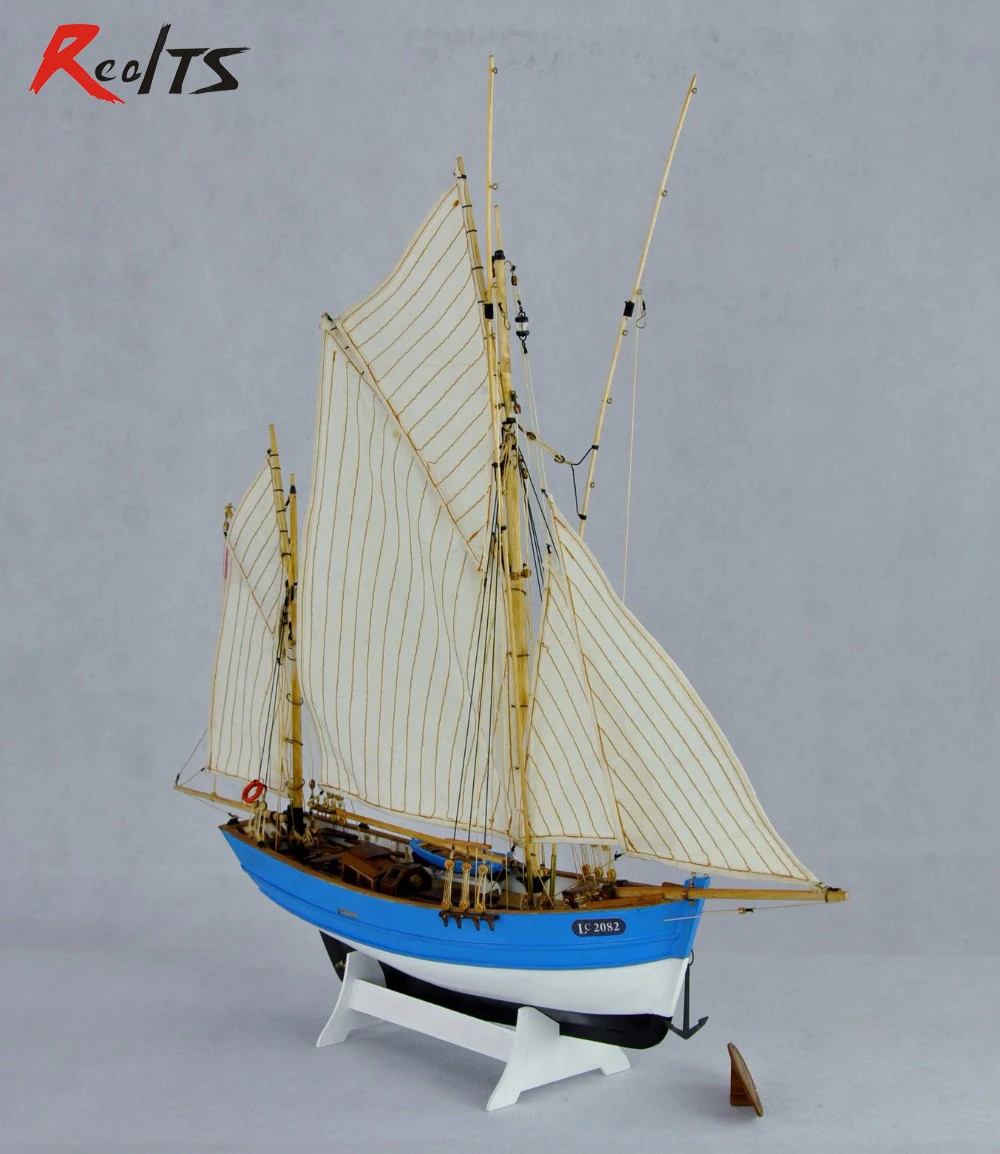 wood ship kit scale 1/50 French fishing boat kit wood sailing fishing