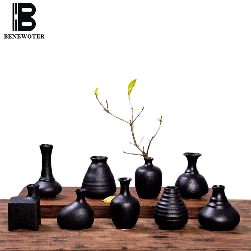 Creative Black Ceramic Mini Vases for Home Decoration Crafts