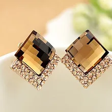 Корейские OL темпераментные квадратные Искрящиеся циркониевые уникальные высококачественные серьги-гвоздики E1775