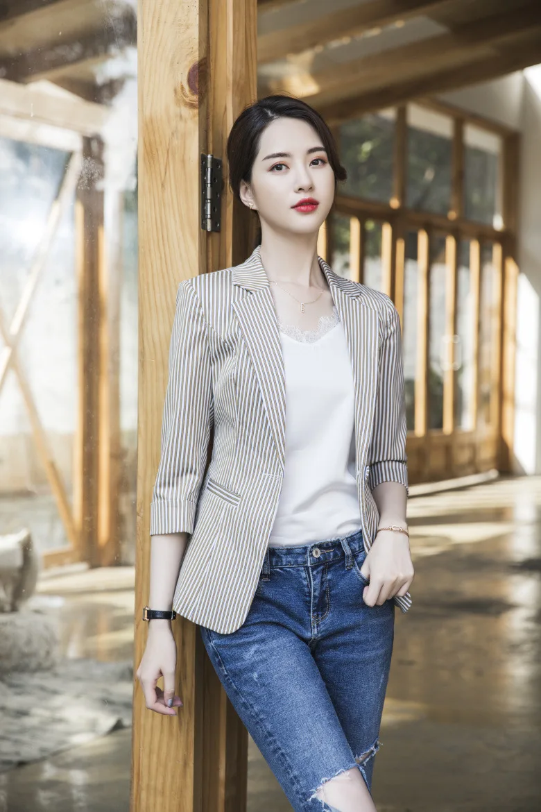 Для женщин Мода в Корейском стиле, в полоску, с рисунком пиджак в деловом стиле Формальные офисный женский узкий черно-белая куртка изящная