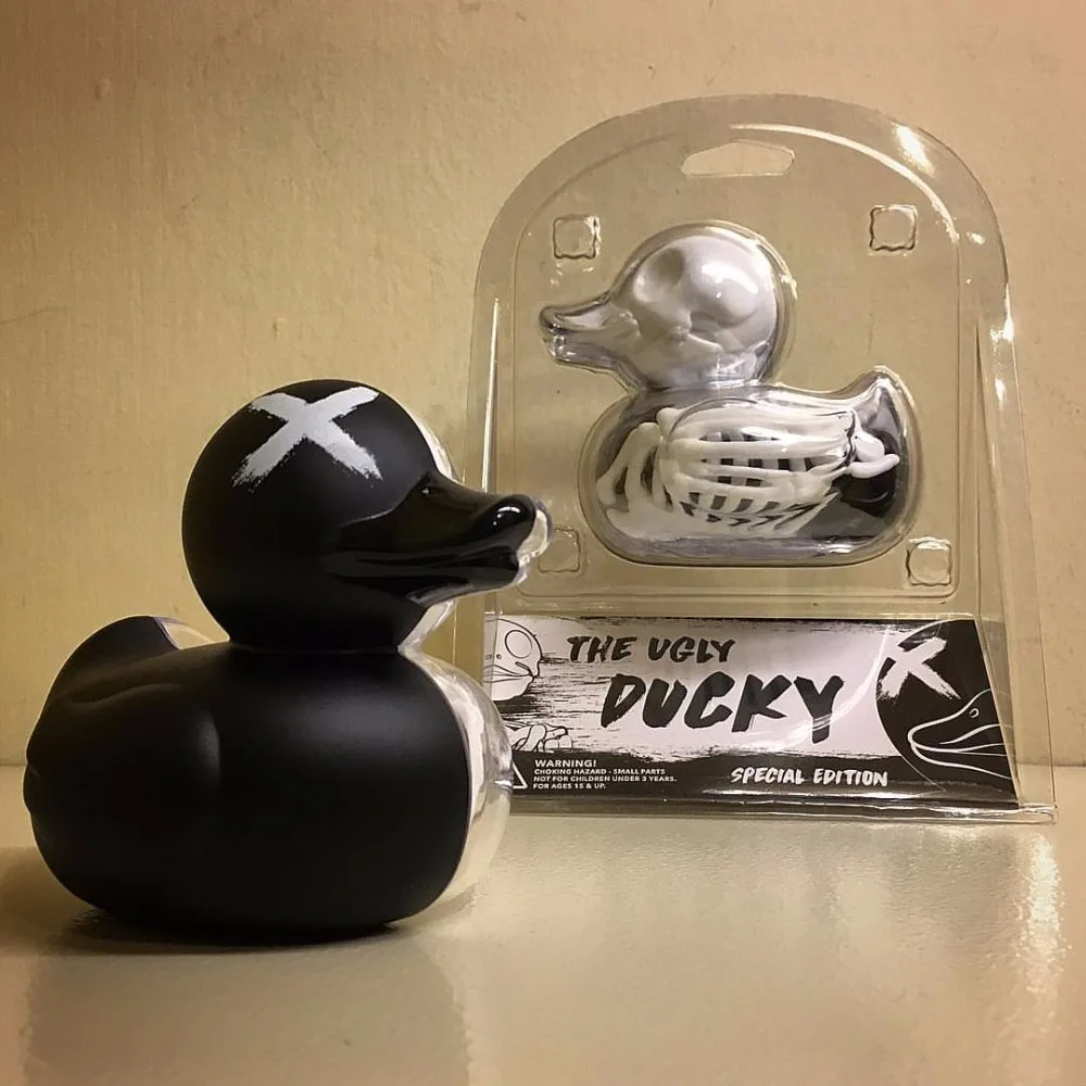 

4D Master Bathing Ugly Ducky Funny ANATOMY MODEL Medical Skull Skeleton Anatomical Model Science Educational Toys Christmas Gift