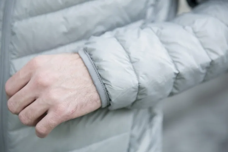 black puffer jacket New autumn winter ultra thin duck down men jacket plus size XXXL hooded jacket for men fashion mens Outerwear coat waterproof puffer jacket