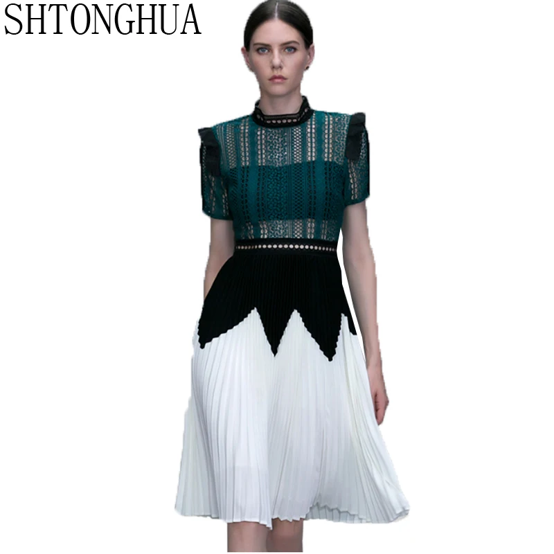 

SHTONGHUA New Self Portrait 2019 Runway Spring Green Patchwork White Hollow Out Lace Stand Collar Pleated Party Women Dress