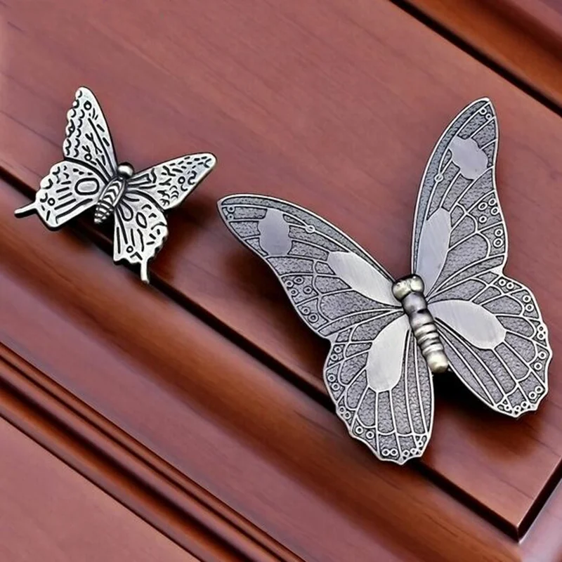 

High quality Antique European style Butterfly Cabinet Handle Knobs Kitchen Furniture Drawer Pull Handles Accessory Knob