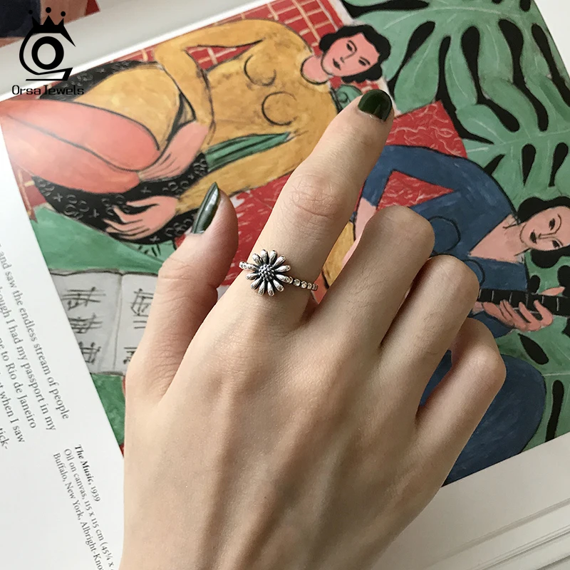 ORSA JEWELS 100% Real Original 925 Sterling Silver Dazzling Daisy Flower Ring Romantic Fashion Elegant Wedding Jewelry PSR52