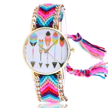

2019 new Golden Women's watches Colorful feathers dial Wool hand weave tassel Bracelet watches ladies quartz wristwatches clock
