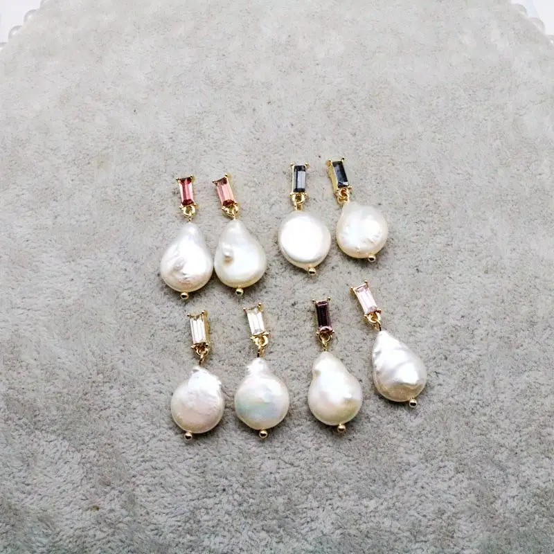 

Free Shipping Elegant Teardrop Pearl Geometric Four Colors Stone Stud Earring