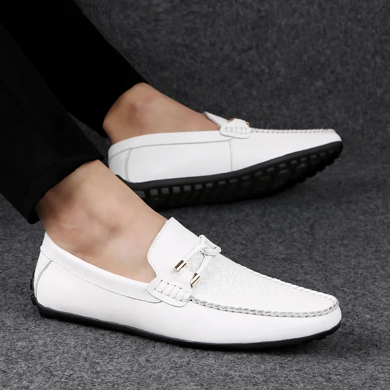

2019 Fashion Trendy Men Shoes Cow Genuine Leather Light Breathable Walking Loafers Non-slip Slip-on Hollow Men Casual Shoes