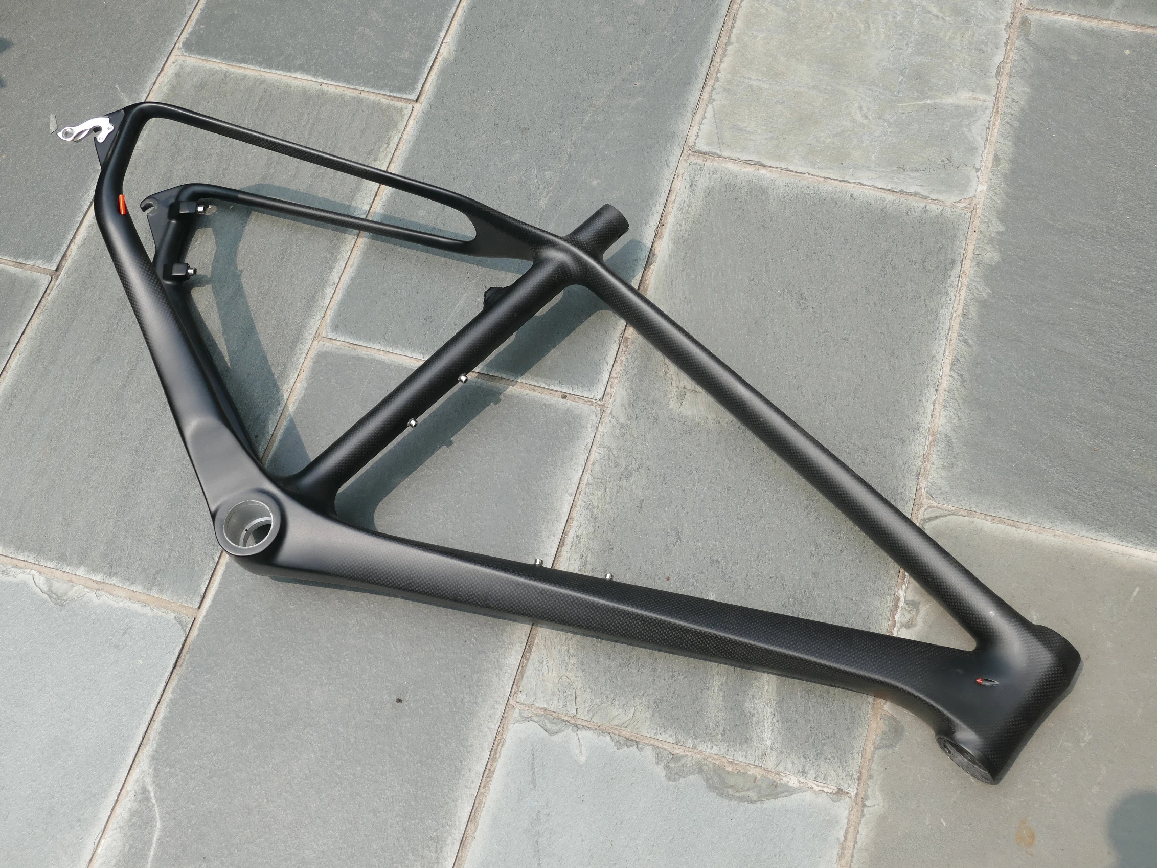 

Toray Carbon Fiber Matt Glossy Frame Mountain Bike Bicycle Cycling MTB 26ER Frame 16" / 18" QR 135*9mm