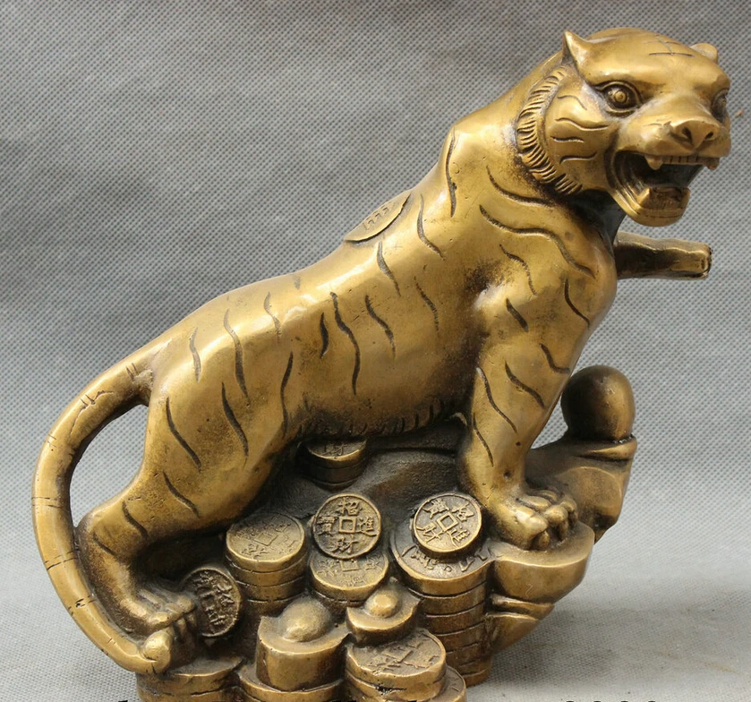 

S3444 8" Folk Chinese Bronze Year Zodiac Wealth YuanBao Coin Up Tiger Statue Sculpture D0317