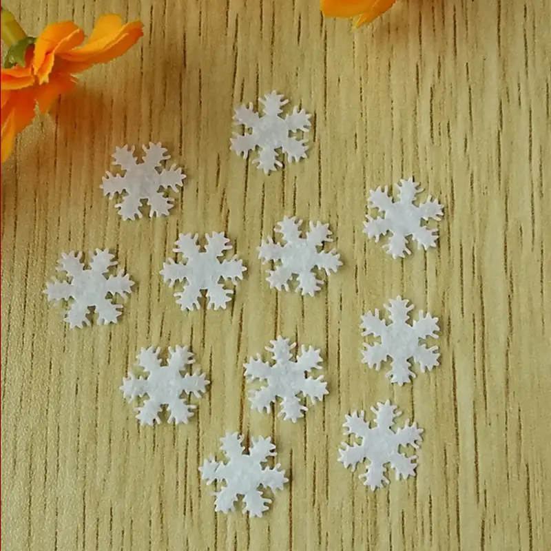 

200pcs 15mm Felt Snowflake Applique as Indoor Christmas Decoration Ornament,non-woven patches for wedding party handwork bolsas
