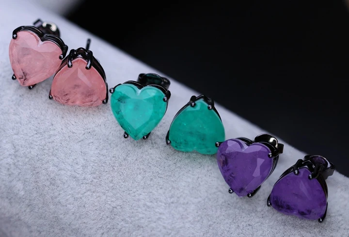 Newranos, элегантные серьги-гвоздики в форме сердца с камнем, модные серьги с черными кристаллами для женщин, ювелирные изделия EWX002382