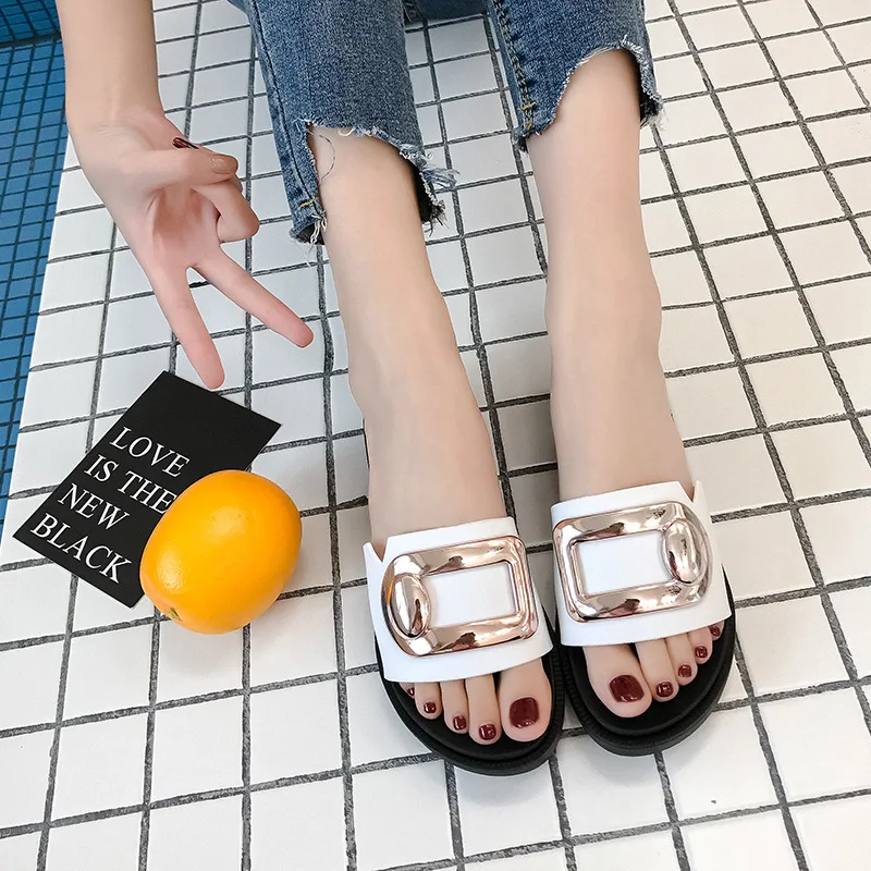 8736218692_85542707