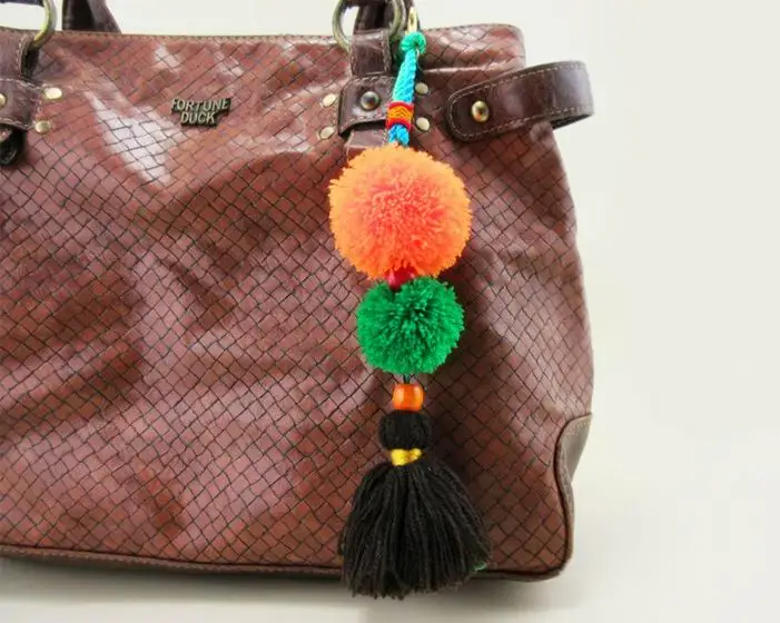  brown pom