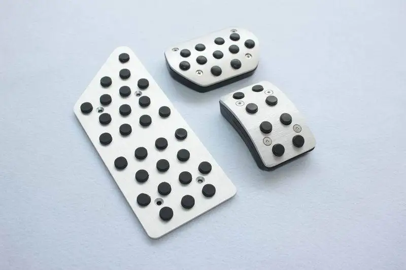 3008 AT