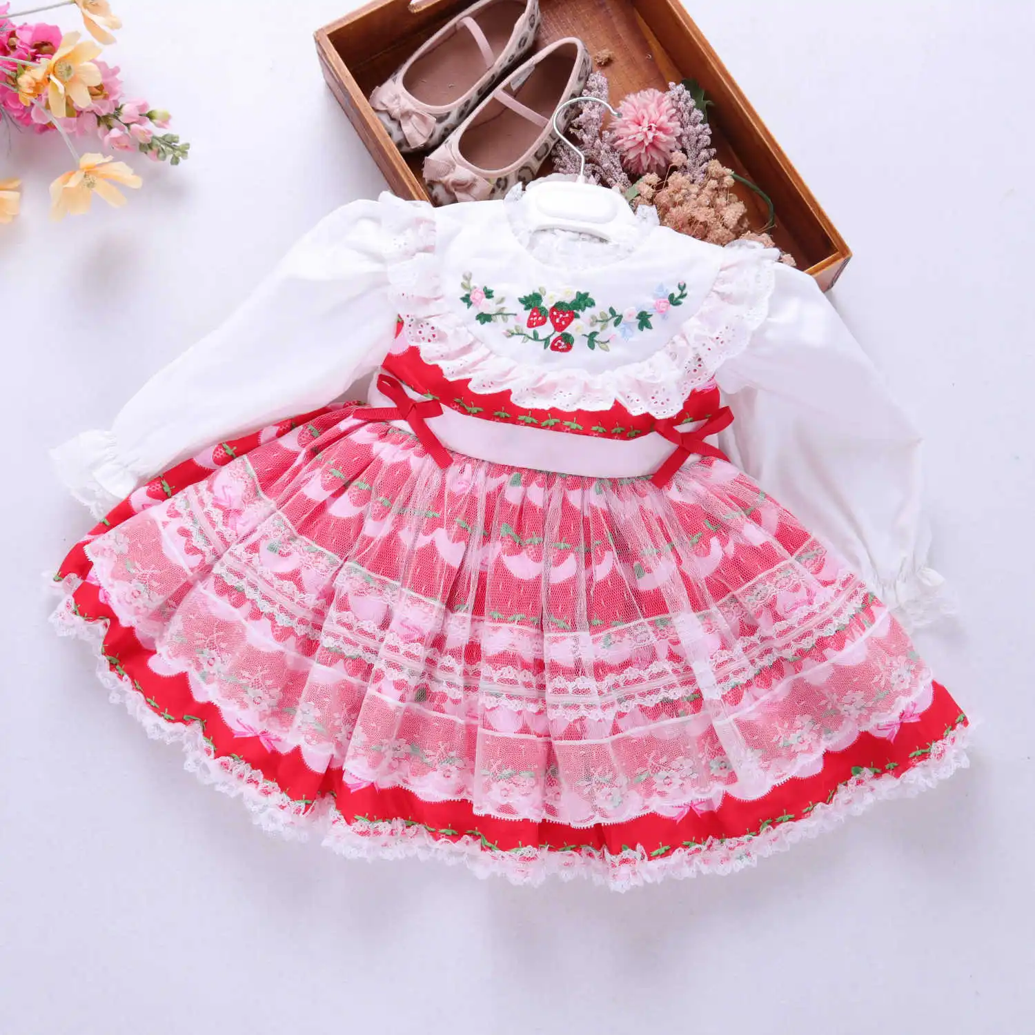 toddler baby girls vintage dress princess long sleeve lace strawberry spanish clothing boutiques kids dresses cute - Цвет: Красный