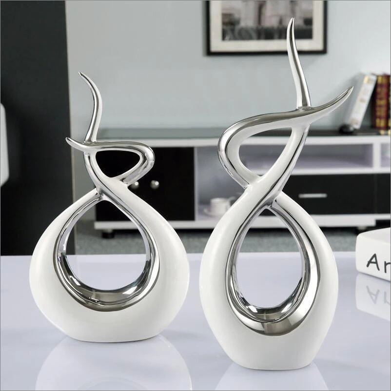 

Modern European Ceramic Lover Shape Desktop Ornaments Home Furnishing Decoration Crafts Art Wedding Gifts Figurines Office Decor