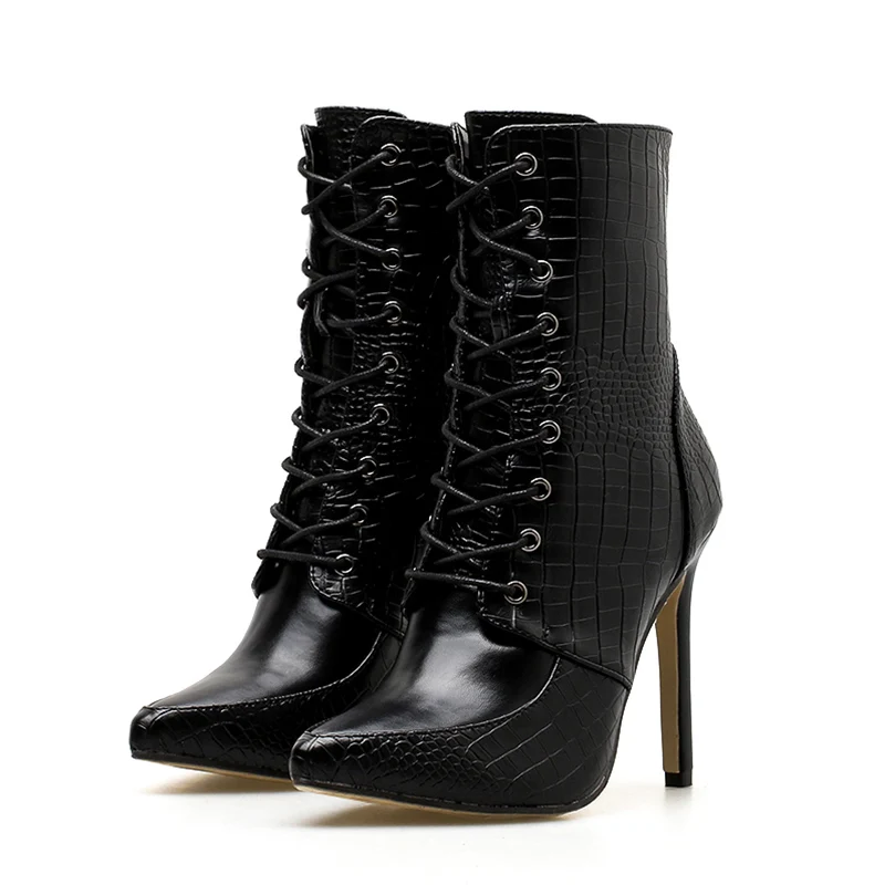 Роскошные женские кожаные ботинки для стриптиза на высоком каблуке 11,5 см; ботильоны из змеиной кожи; весенняя обувь с острым носком и змеиным принтом - Цвет: Черный
