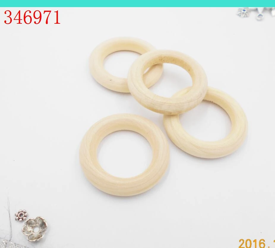 

2017 Promotion yiwu Beads Beads Wood Pendants/ c/Ring Natural 5.6cm Dia,20PCs