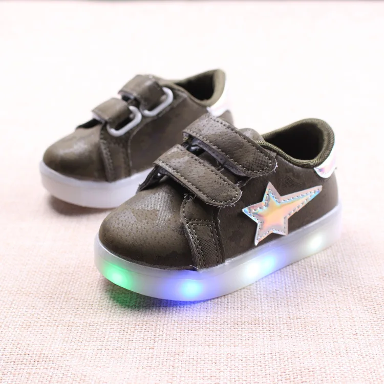 

New 2016 Spring/Autumn European kids shoes LED light baby shoes Casual breathable wholesale baby sneakers free shipping