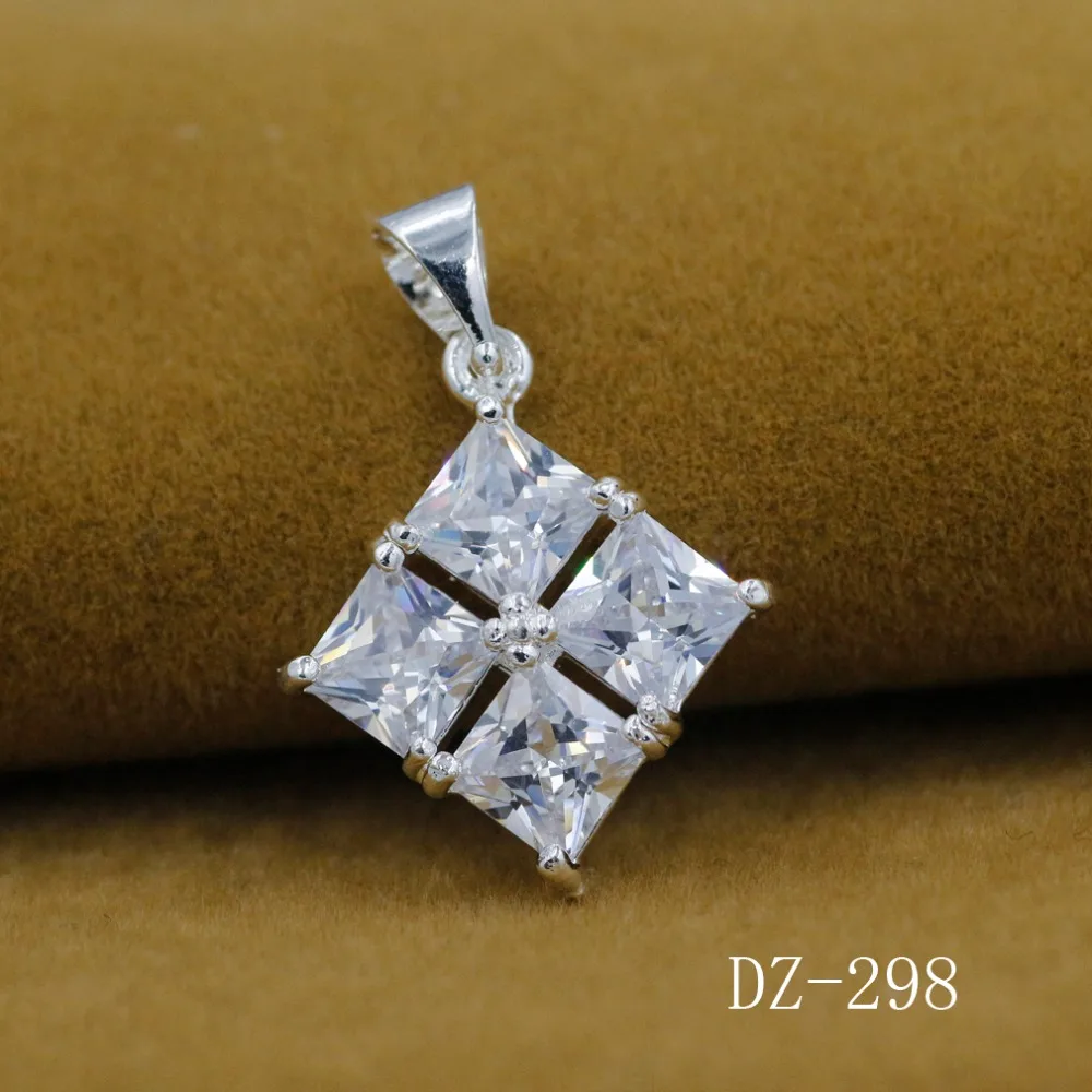 

The new fine square zircon contracted 925 silver pendant modern beautiful pendant for female charm pendant Super flash pendant