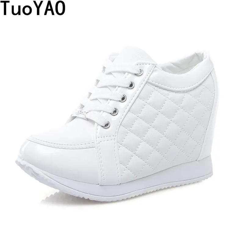 

Hot Sales New 2018 Summer Black White Hidden Wedge Heels Casual Shoes Fashion Women's Elevator High-heels Boots For Women Pumps