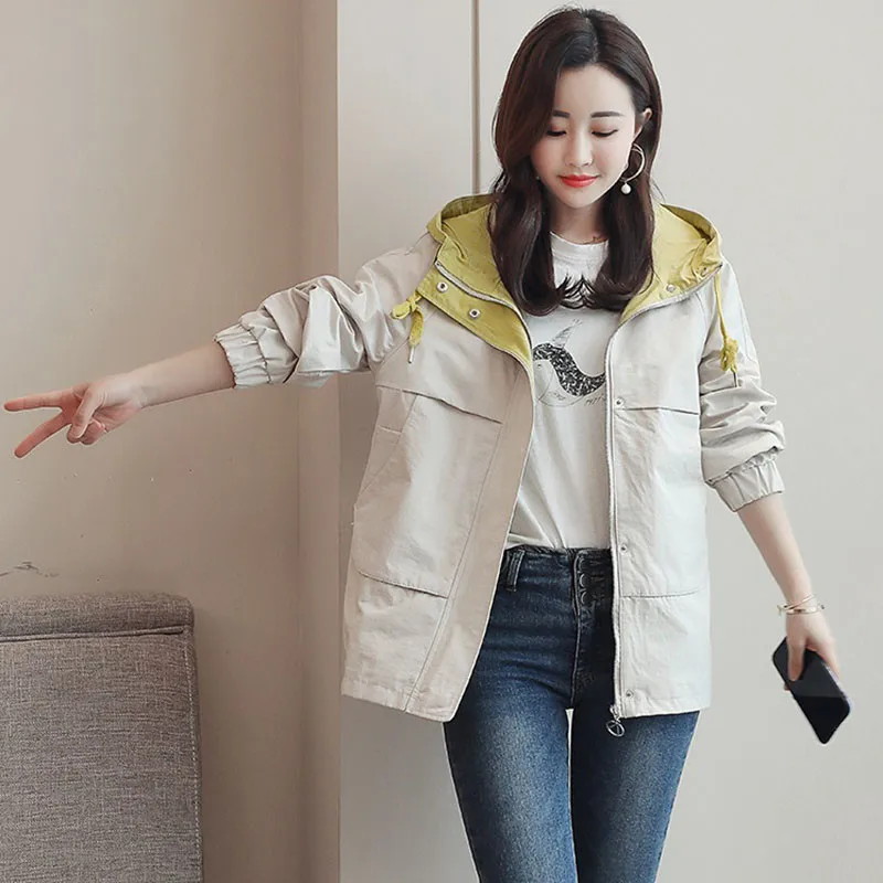 

Women's Jacket 2019 New Short Hooded Zipper Casual Jacket Spring Autumn Long-Sleeved Large Size Loose Shirt Student Tide A524